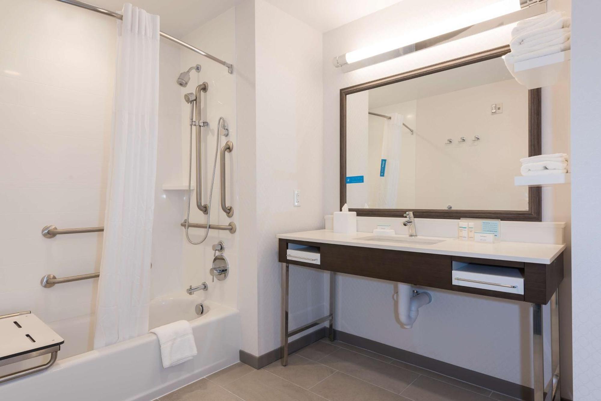 Hampton Inn & Suites Indianapolis-Keystone, In Εξωτερικό φωτογραφία