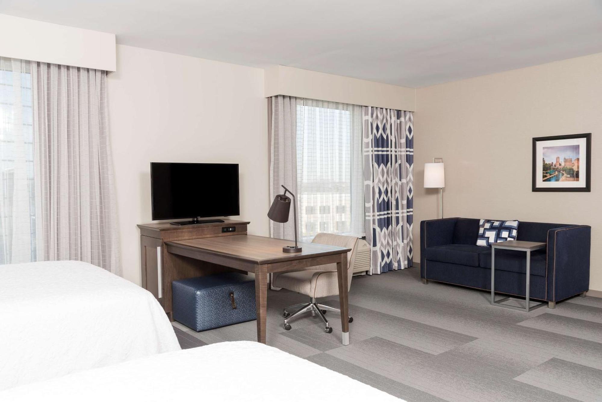 Hampton Inn & Suites Indianapolis-Keystone, In Εξωτερικό φωτογραφία