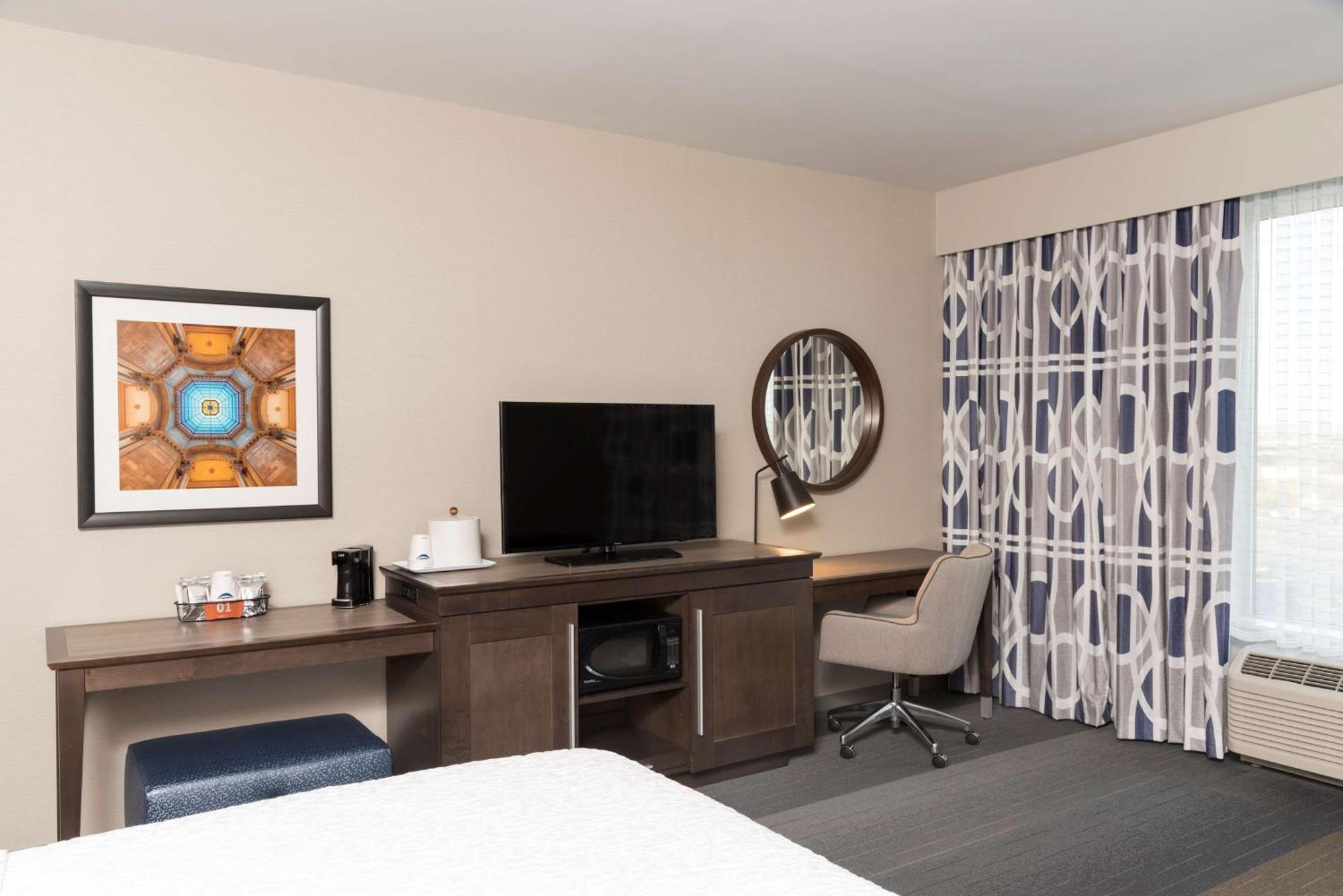 Hampton Inn & Suites Indianapolis-Keystone, In Εξωτερικό φωτογραφία