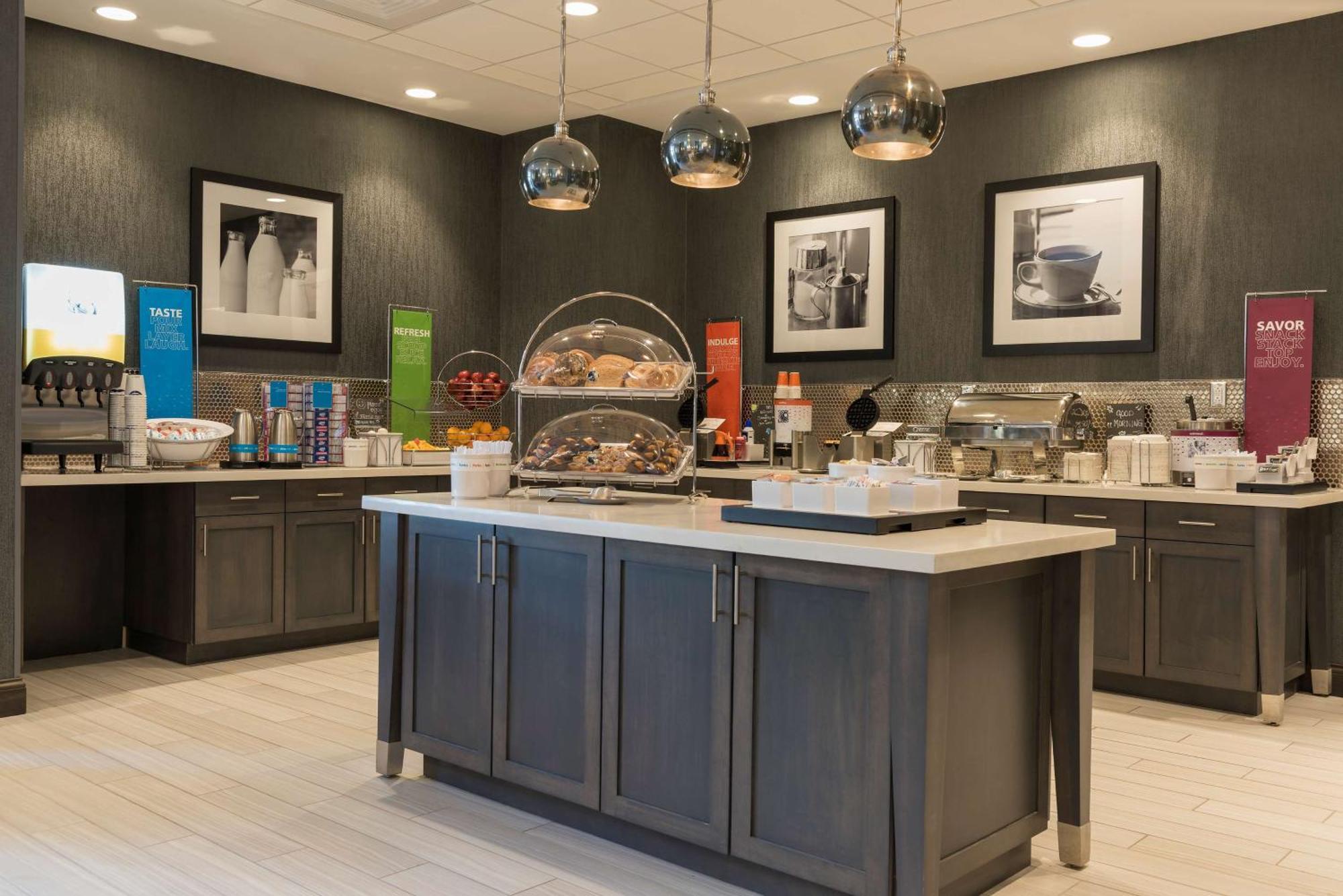 Hampton Inn & Suites Indianapolis-Keystone, In Εξωτερικό φωτογραφία