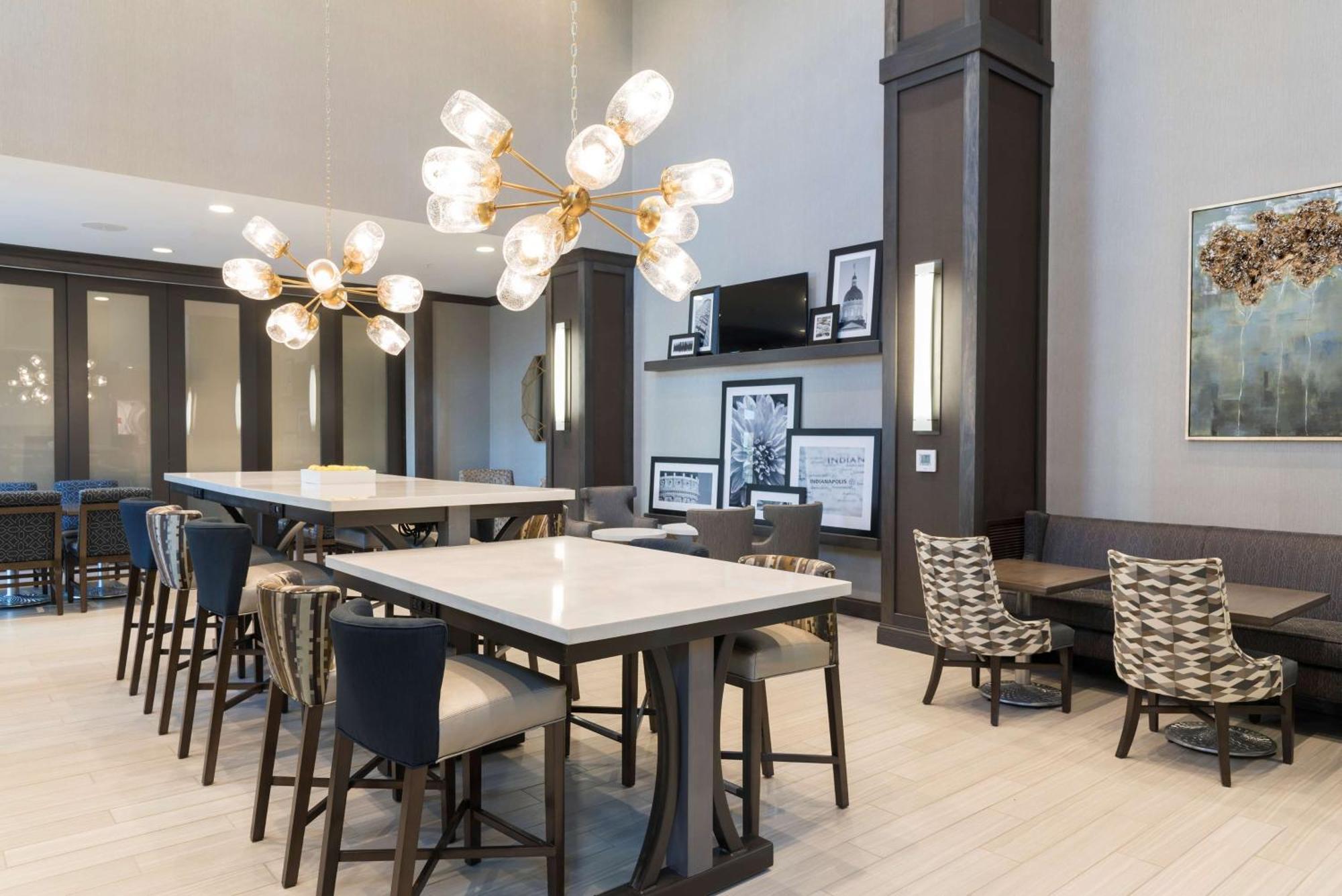 Hampton Inn & Suites Indianapolis-Keystone, In Εξωτερικό φωτογραφία