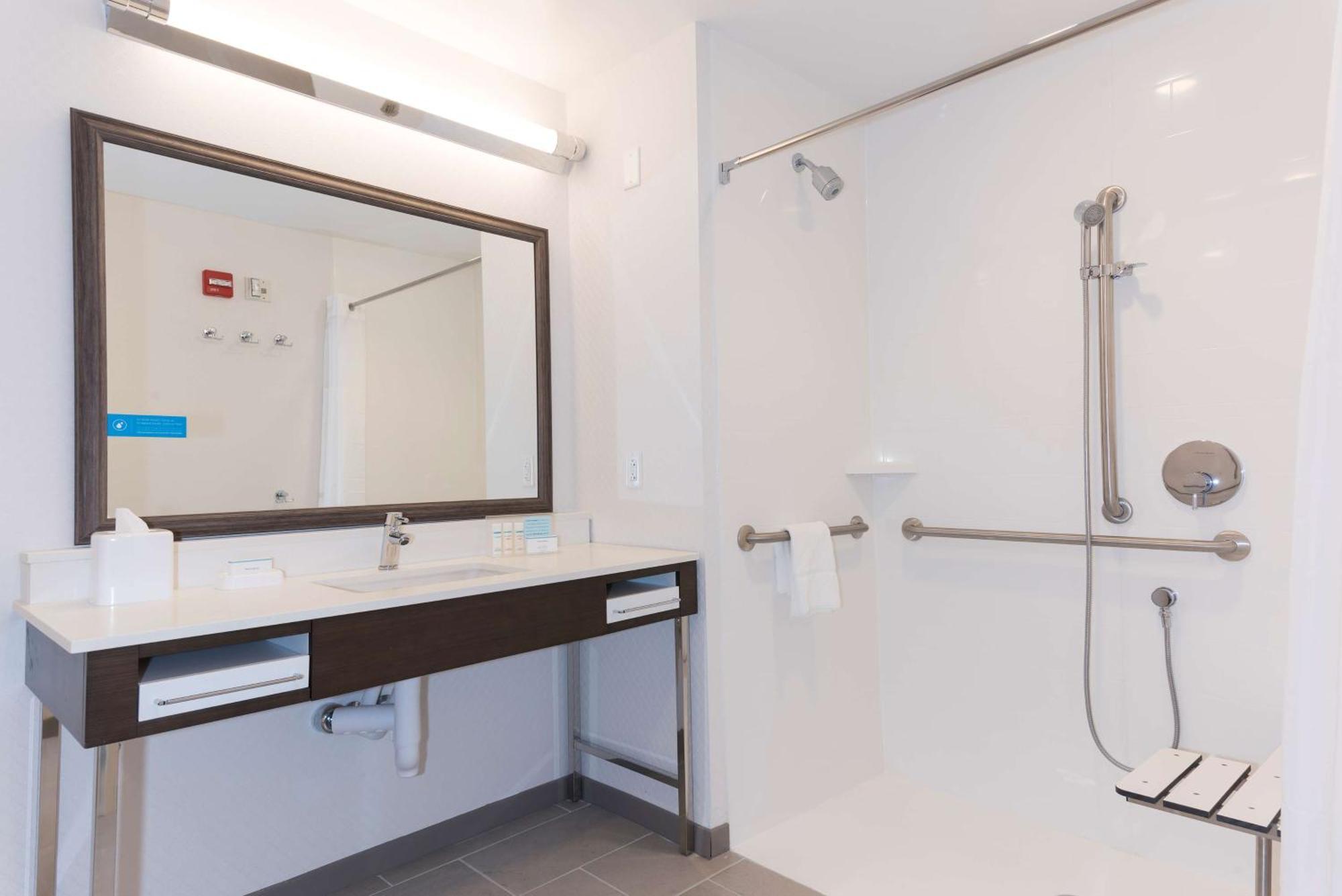Hampton Inn & Suites Indianapolis-Keystone, In Εξωτερικό φωτογραφία